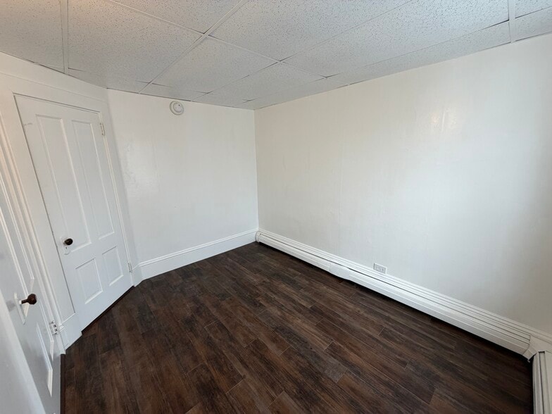 Building Photo - 66 3rd St