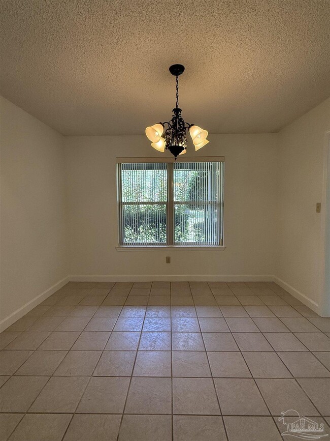 Building Photo - 3521 Sweet Bay Dr