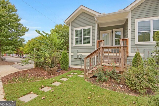 Building Photo - 2050 Bolton Rd NW