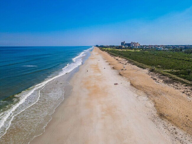 Building Photo - 23 Claridge Ct N