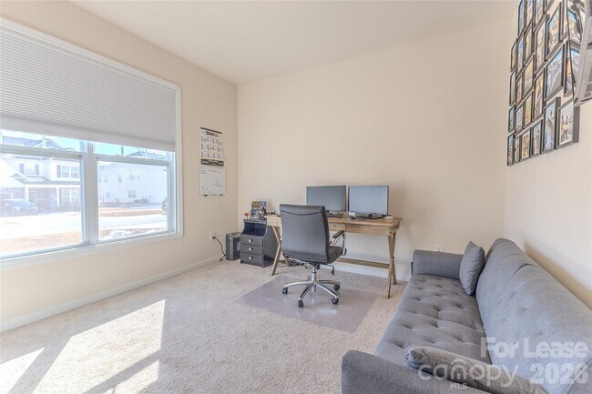 Building Photo - 4471 Dover Ct