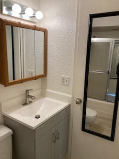 Building Photo - 234 SE Darrell Ave