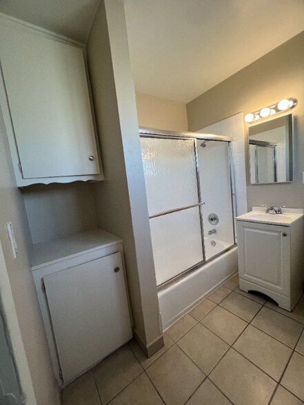 Building Photo - 10932 Palma Vista Ave