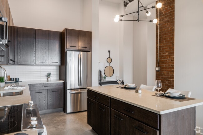 Interior Photo - Ballpark Heights