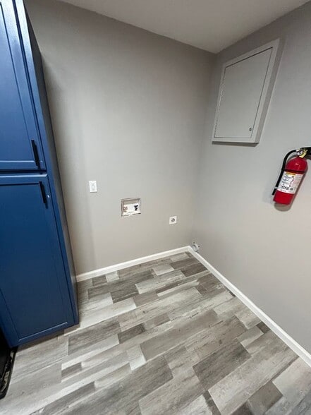 Building Photo - 255 S Prentiss St