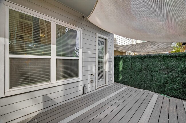 Building Photo - 4413 Schuler St