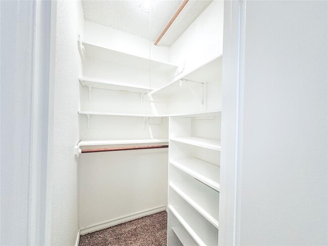 Building Photo - 14231 Anita Marie Ln