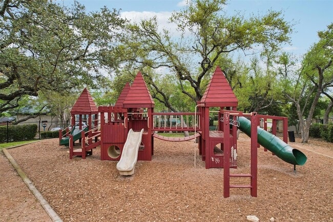 Building Photo - 10504 Prezia Dr