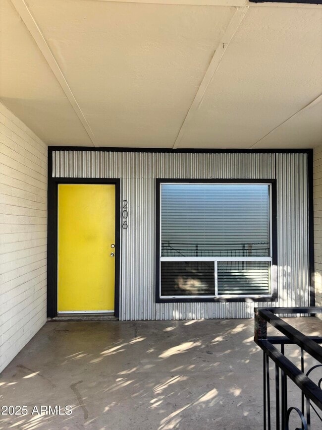 Building Photo - 6730 N 17th Ave