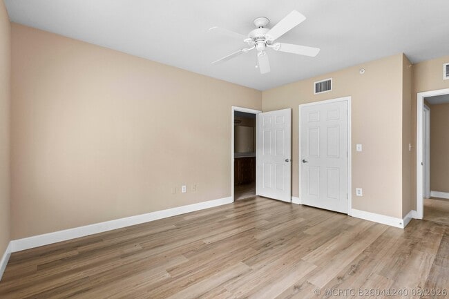 Building Photo - 6450 Emerald Dunes Dr