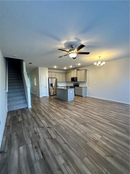 Building Photo - 115 Buckingham Ln