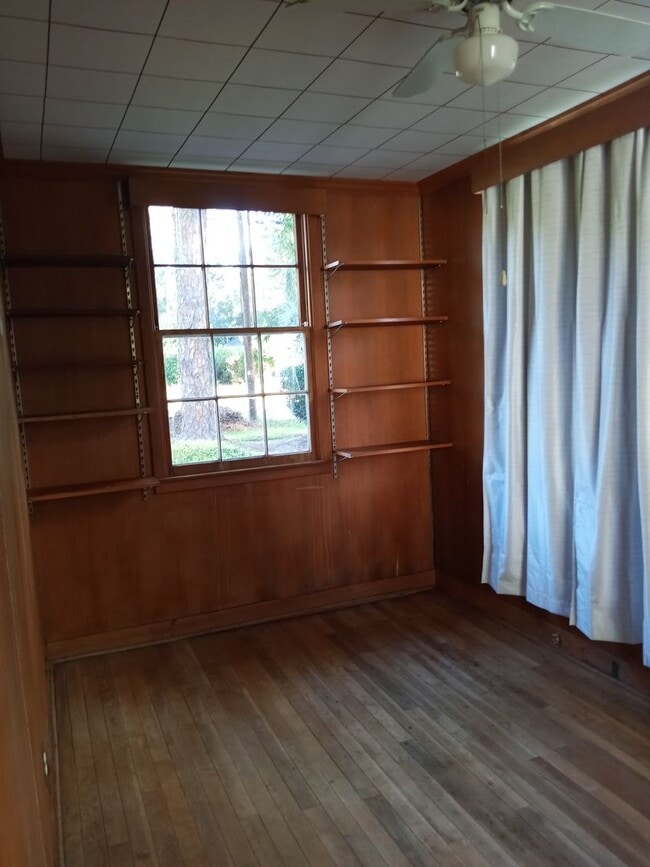 Building Photo - Great home near VSU!