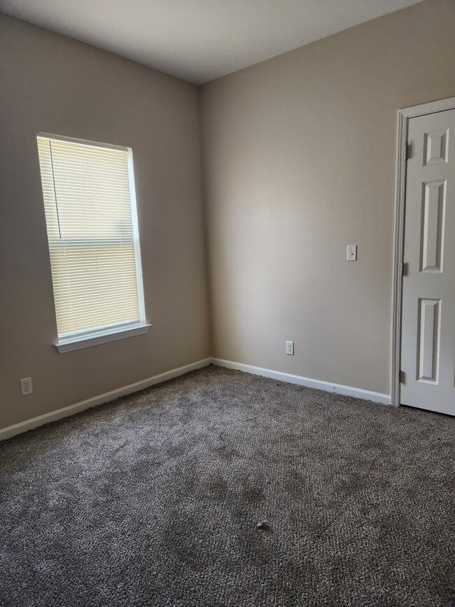 Building Photo - 9173 Cedar Ct