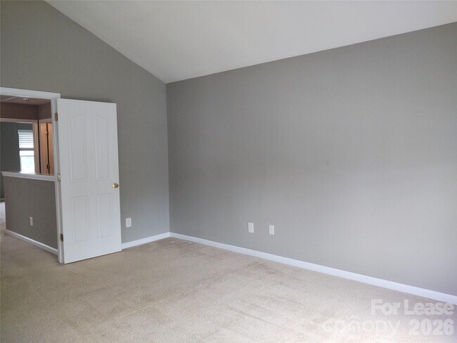 Building Photo - 7302 Woodbourne Ln