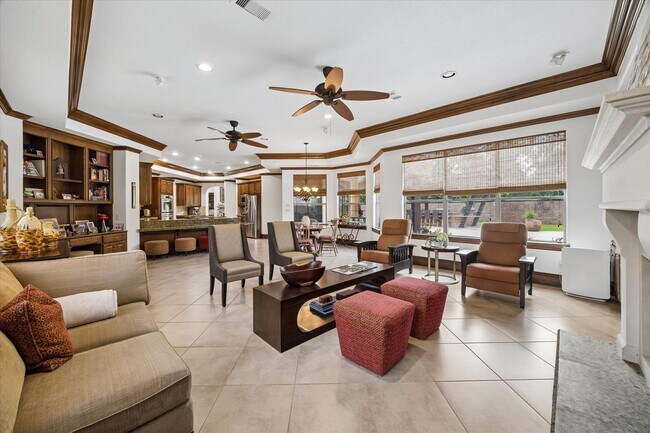 Building Photo - 14339 Shadow Garden Ln