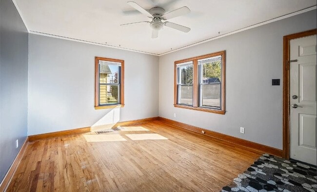 Building Photo - 4509 Hickman Rd