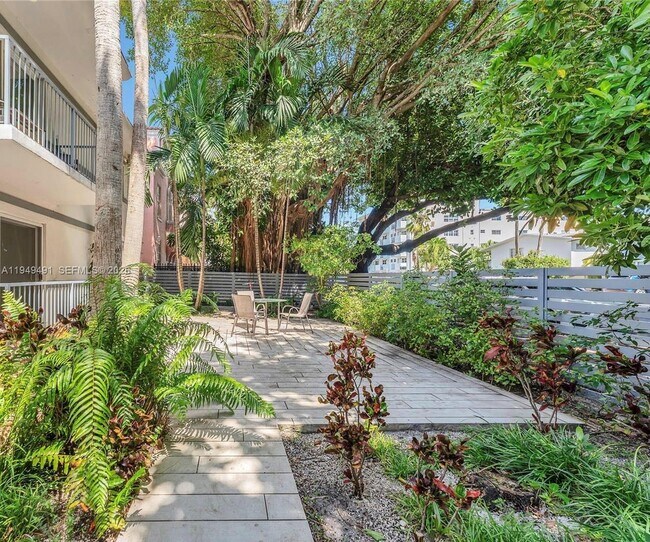 Building Photo - 740 Meridian Ave