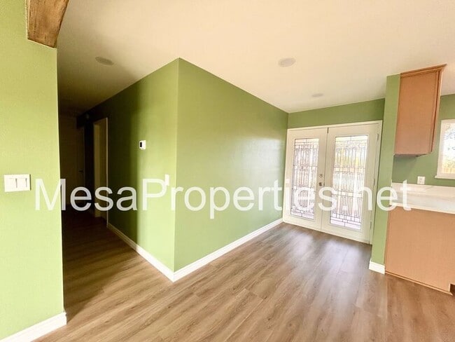 Building Photo - 16559 Manzanita St