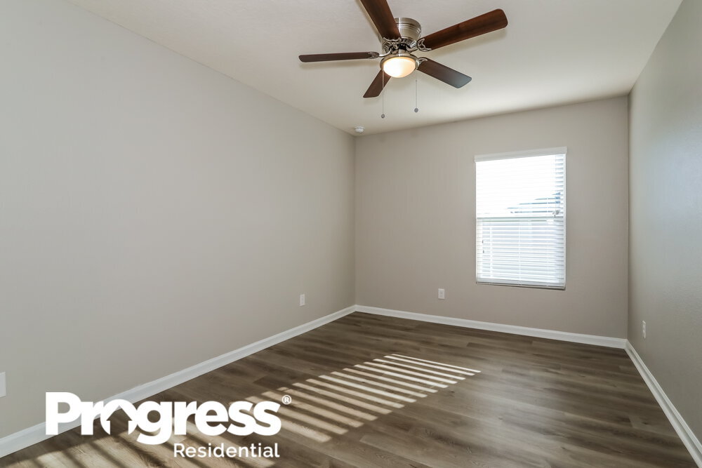 Building Photo - 3426 Canyon Falls Dr