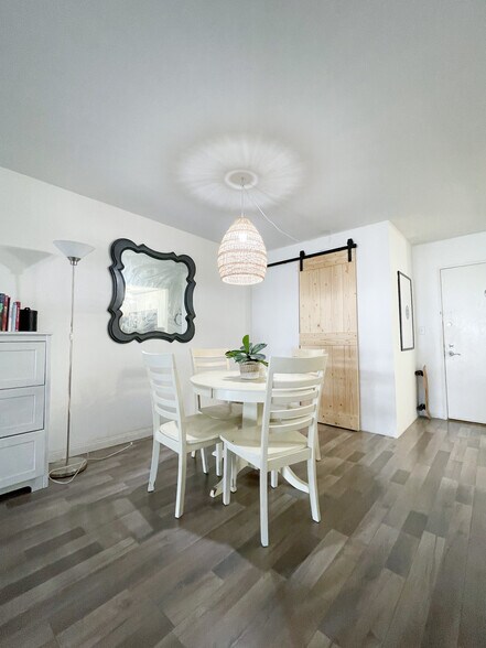 Building Photo - 7740 Redlands St