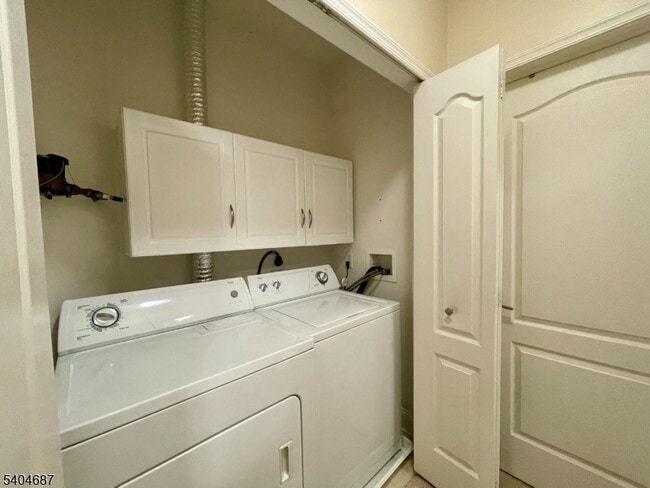 Building Photo - 8412 Sanctuary Boulevard