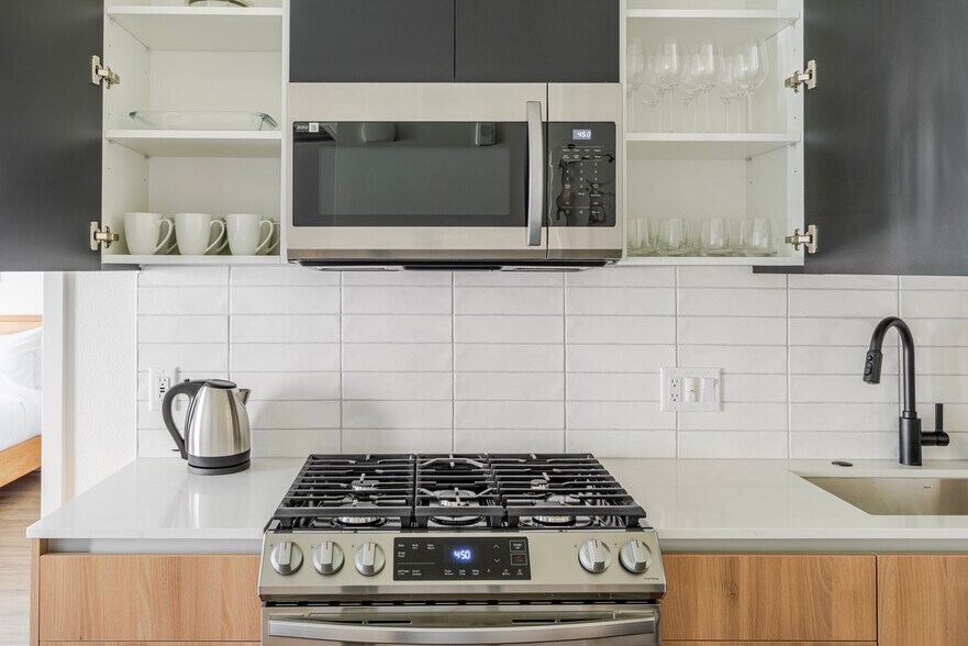 Building Photo - 1200 Rickabaugh Wy