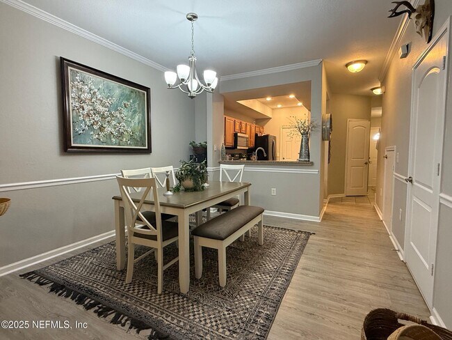 Building Photo - 10200 Belle Rive Blvd