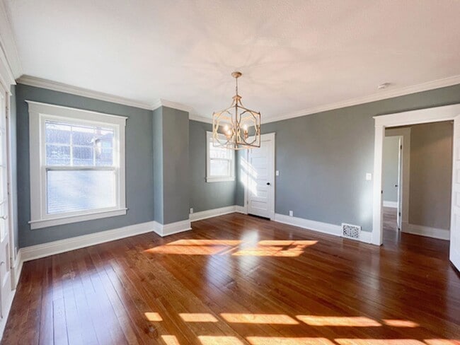 Building Photo - 1124 N 26th St
