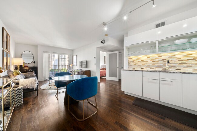 Primary Photo - 199 14th St NE