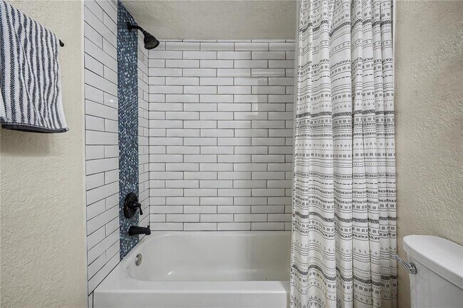 Building Photo - 3266 Haviland Ct