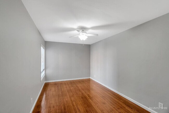 Building Photo - 80 Terra Vista Ave