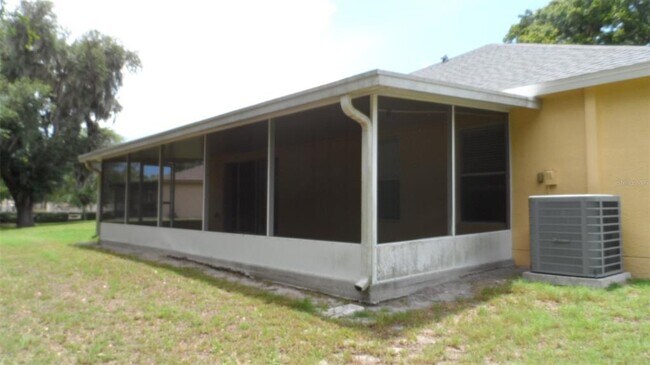 Building Photo - 30709 Lanesborough Cir