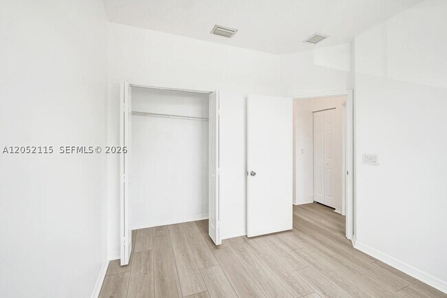 Building Photo - 2316 Coral Reef 4705