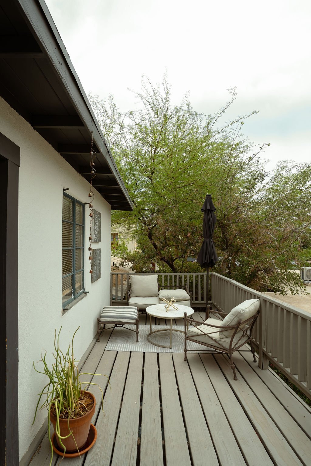 Building Photo - 112 E 16th St