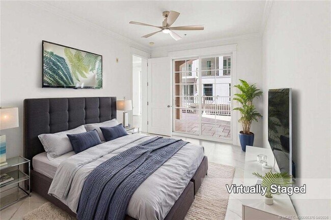 Building Photo - 47 SW Osceola St