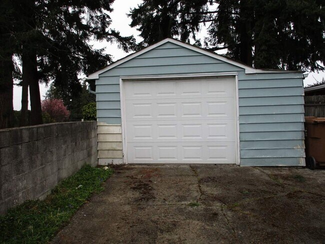Building Photo - Charming 2 Bedroom 1 bath in Tacoma