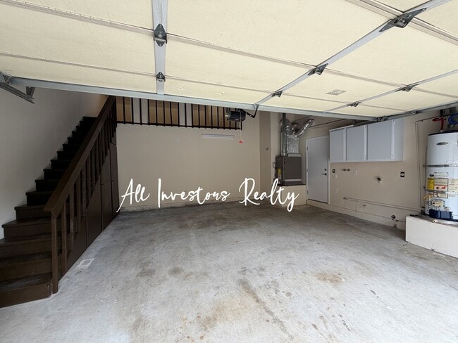 Building Photo - 4603 Driftwood Cir