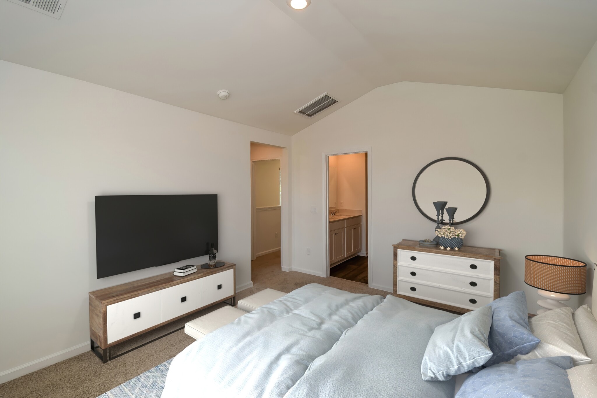 Building Photo - 52 Striker Rd