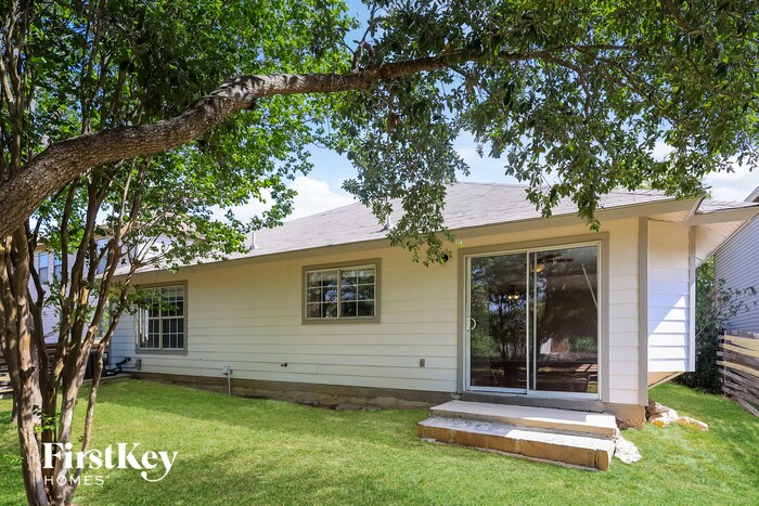 Building Photo - 10622 Cavelier Point