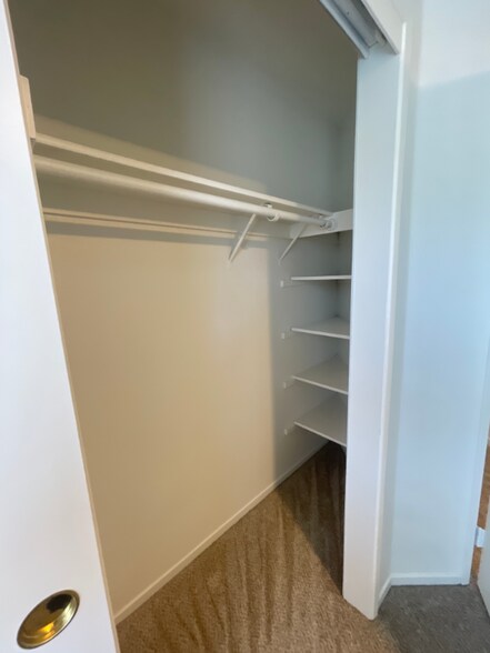 Building Photo - 134 Urshan Ct