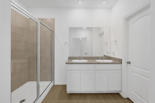 Building Photo - 25395 Northpark Lake Dr