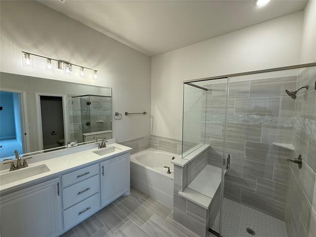 Building Photo - 302 Kettlewood Dr