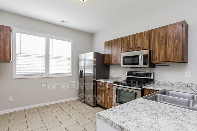Building Photo - 3842 Pin Oak Rd