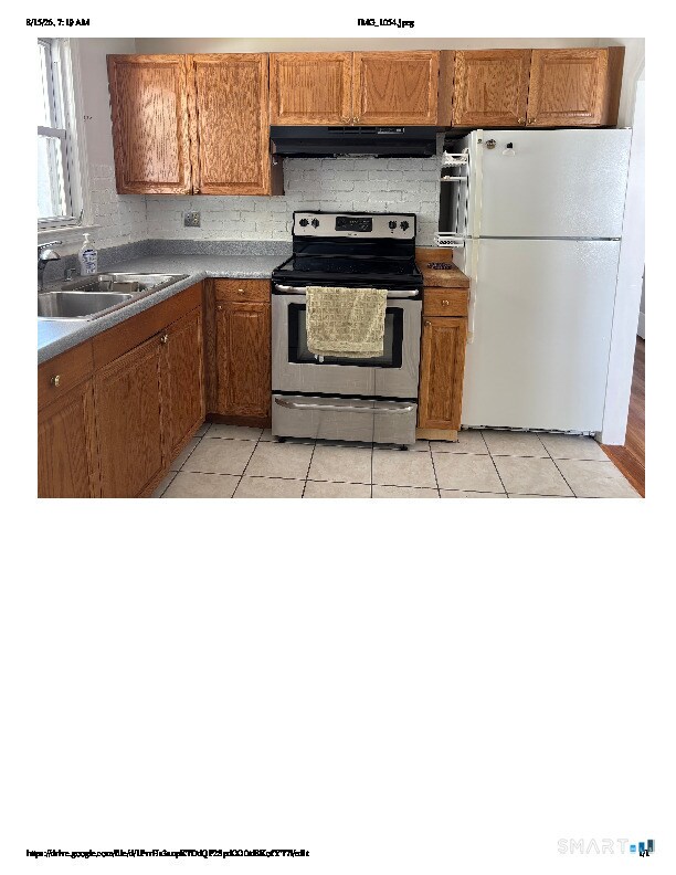 Primary Photo - 56 Hollister St