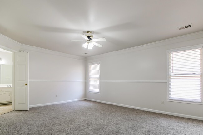 Building Photo - 8859 Raspberry Ln