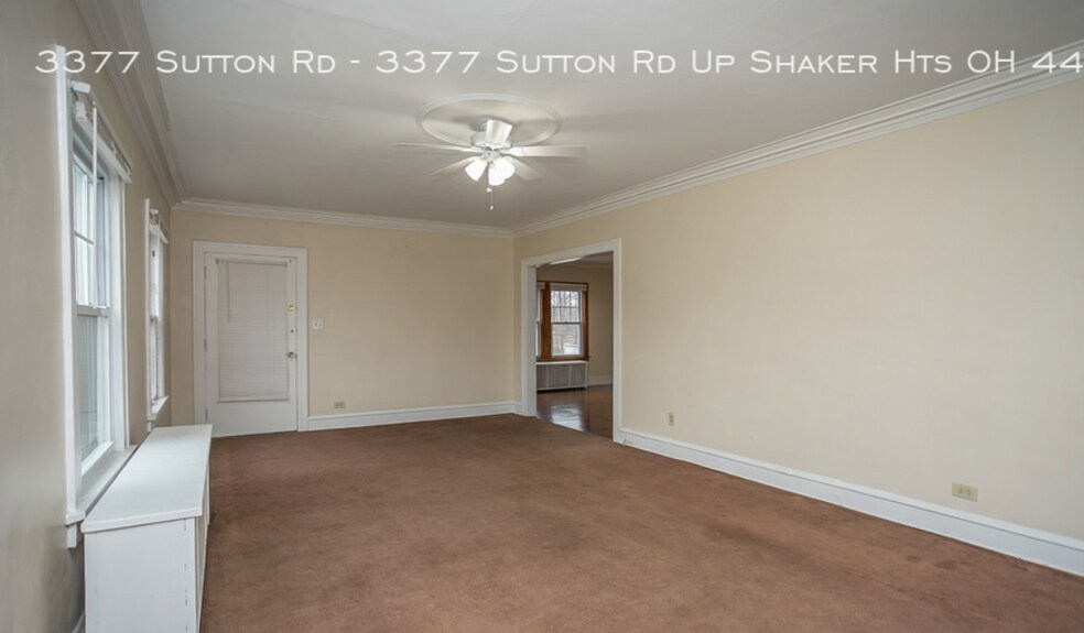 Living room - 3377 Sutton Rd