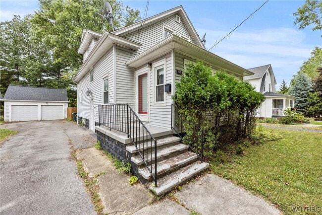 Building Photo - 110 Mill St