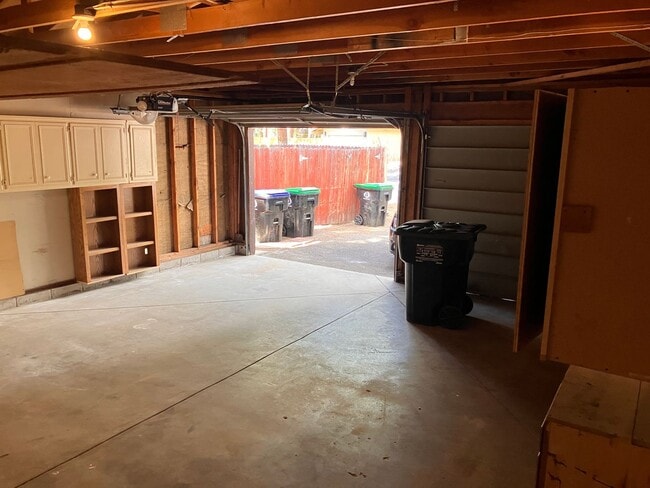 Building Photo - One level home with two car garage