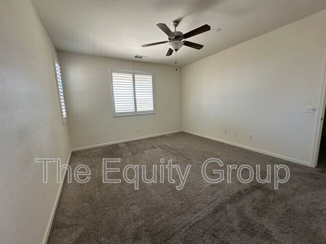 Building Photo - 3208 N Rova Ct