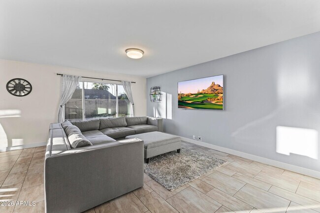 Building Photo - 5245 E Acoma Dr
